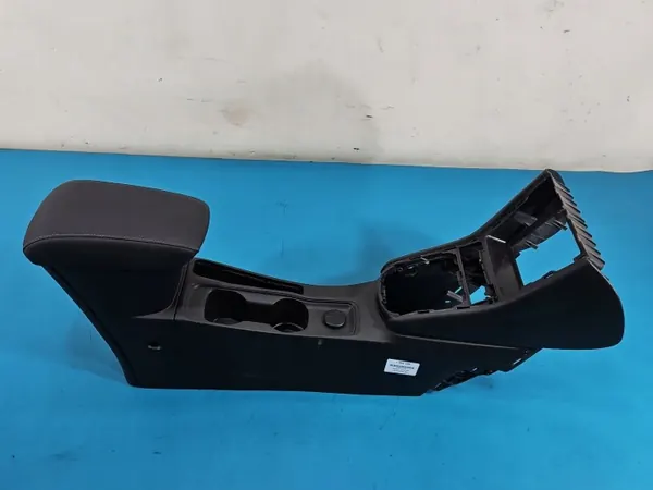 Accoudoir tunnel OEM IMPRK1552220 pour Opel Astra V K image 2