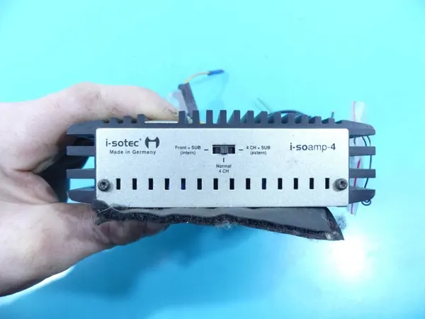 Gebruikte Peugeot I-Sotec I-Soamp 4 versterker OEM IMPRK1283270 image 3