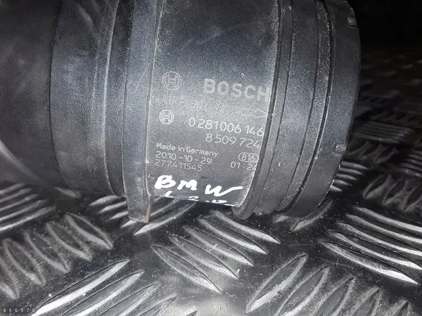 Luftmengenmesser BMW 1er Serie 2012 image 2