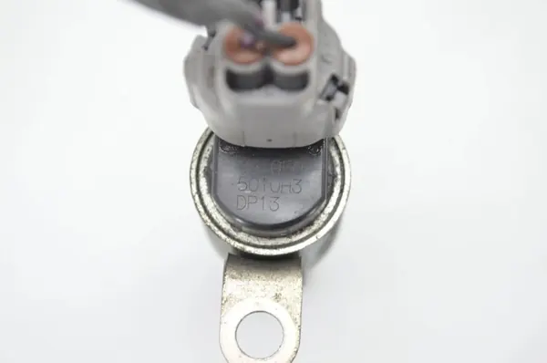 Toyota Kamaxelstyrventil OEM 30T0505010H3 image 3
