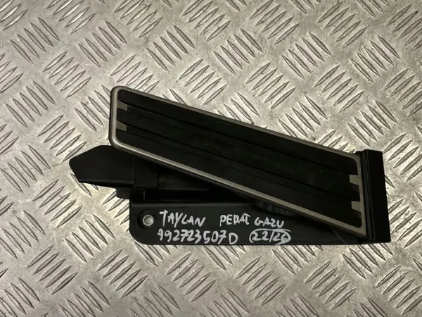 Porsche OE 992723507D Gasreglagepotentiometer Taycan image 3