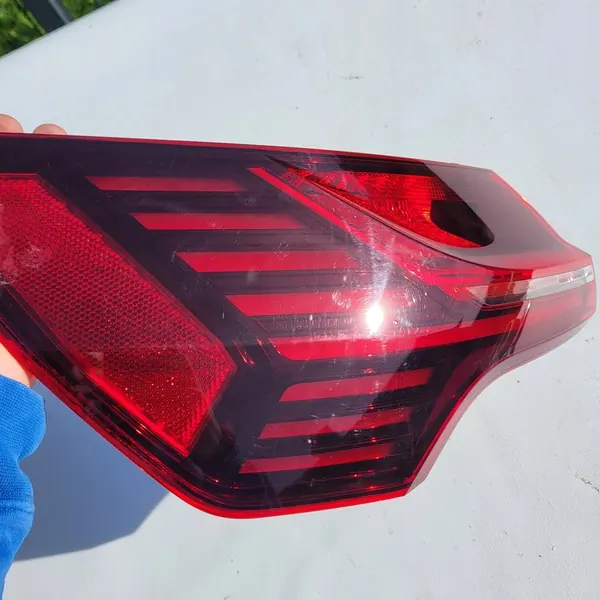 Audi OE 4KE945091B conjunto de lámpara trasera izquierda image 5