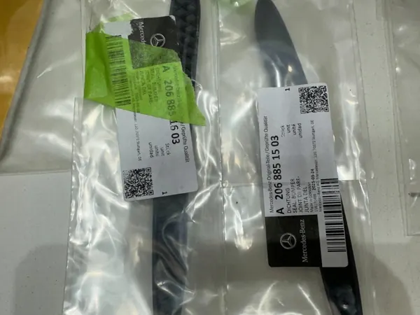 Moldagem para-choques traseiro OEM A2068856303 Mercedes Classe C image 7