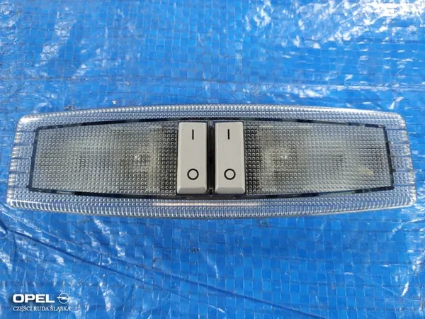 Opel OE Luz Techo Trasera OEM 13101641 - Usado image 2