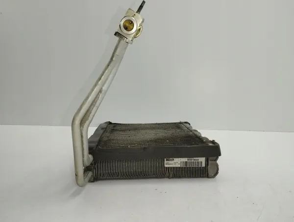 Volvo S60 2012 Lämmitysydin A/C OEM W591800 image 5