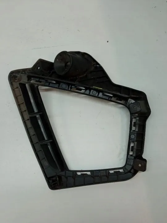 Frontrechte Stoßstangengitter OEM 865C2N7000 - Gebraucht image 4