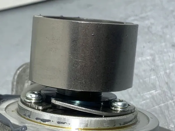 Pompe à vide Subaru OEM FBZ26264 - Occasion image 3