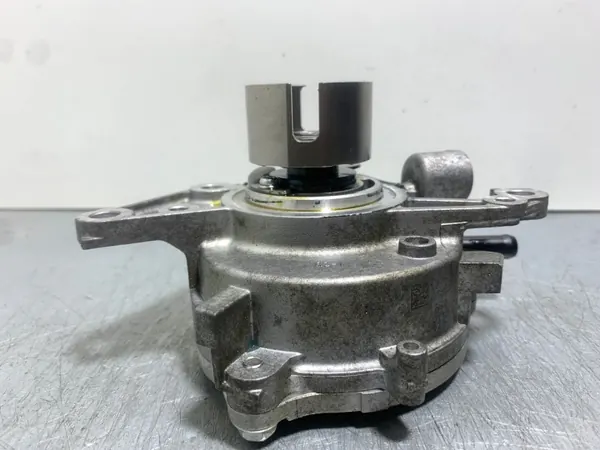 Pompe à vide Subaru OEM FBZ26264 - Occasion image 8