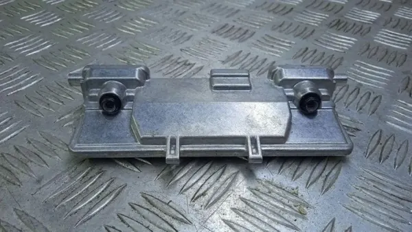 Achteruitrijcamera OEM J8A219H406 voor Range Rover image 2