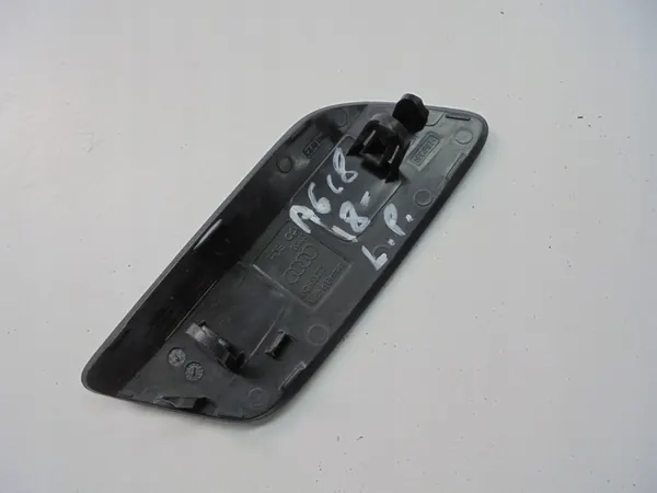 Audi A6 C8 Wasbakdeksel Links Voor 4K0955275 image 3