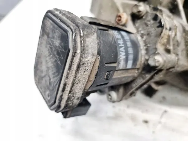Válvula EGR OEM 00005320C5 para Mercedes Sprinter 2.2L image 2