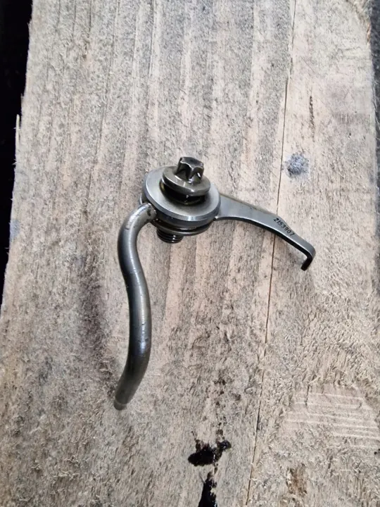 Buse d'huile Scania 2153907 pour pistons - Pièce OE image 7