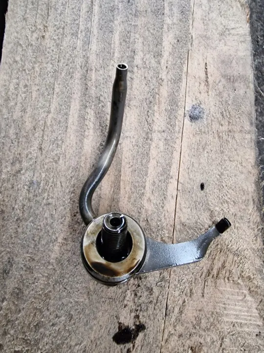 Buse d'huile Scania 2153907 pour pistons - Pièce OE image 8
