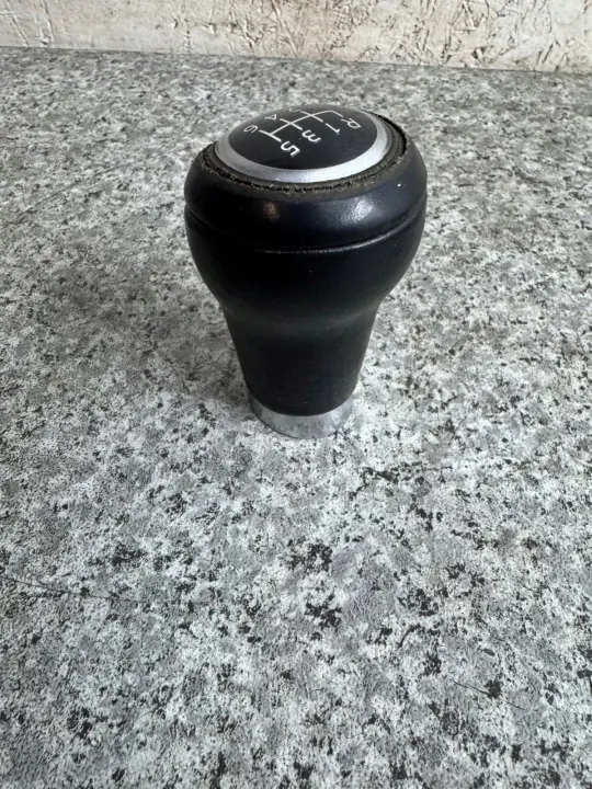 Pomo de Cambios OEM Mazda 6 GJ 2012-2017 Manual image 5