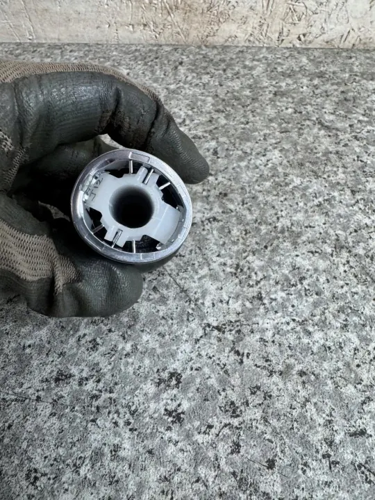 Pomo de Cambios OEM Mazda 6 GJ 2012-2017 Manual image 8