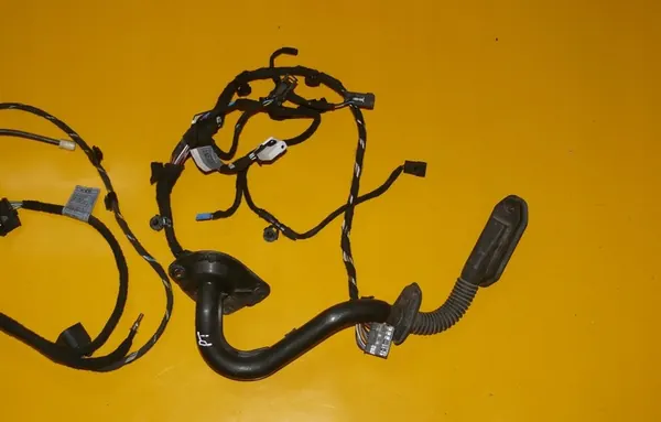 Sähkökytkentä Oikea Takaluukku BMW 7 Sarja E65 01-05 image 2