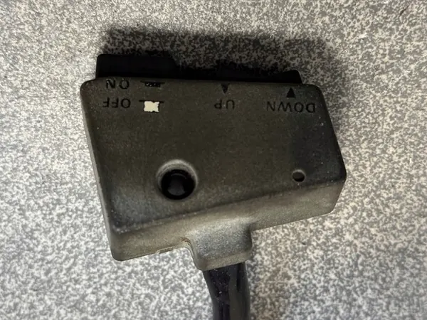 Interruttore Radio Suzuki GV1400 Cavalcade OEM GV1400(1)59 image 3