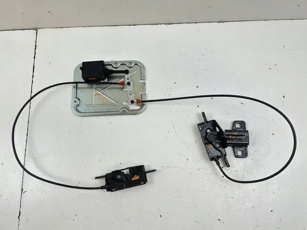 OEM 8408497 Actuador de cerradura portón BMW X5 E53 image 2
