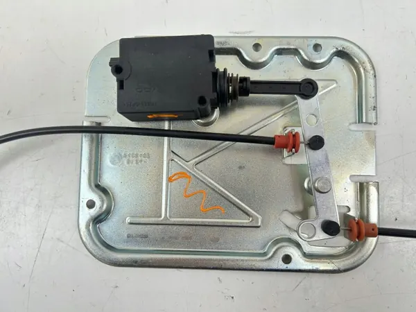 OEM 8408497 Actuador de cerradura portón BMW X5 E53 image 10