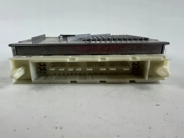 Computadora Transmisión Volvo OEM 26042335 Usado image 3