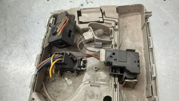 MERCEDES BENZ Interieurverlichting voor A W168 1.6B image 3