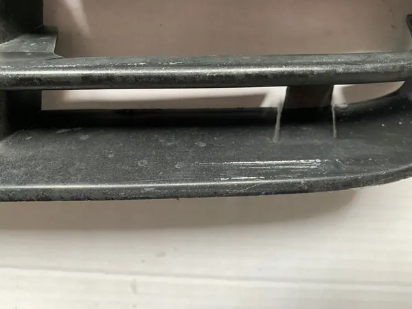 Griglia Paraurti Anteriore Destra Volkswagen Jetta image 2