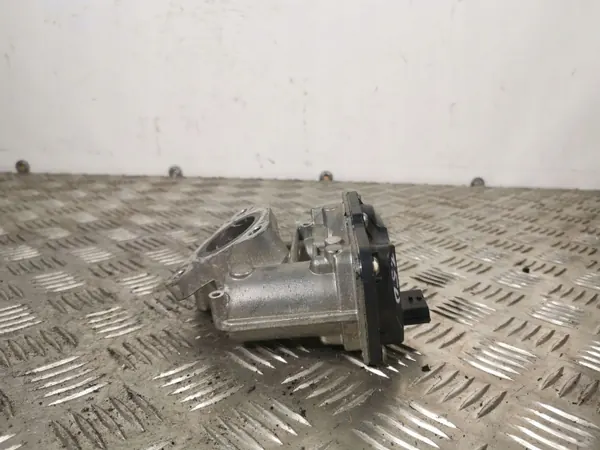 Válvula EGR Nissan Juke OEM H8201143495 - Usada image 4