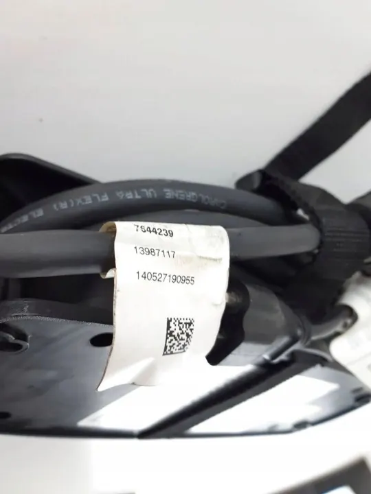 BMW i3 Latauskaapeli OEM 7644239 - Käytetty image 4
