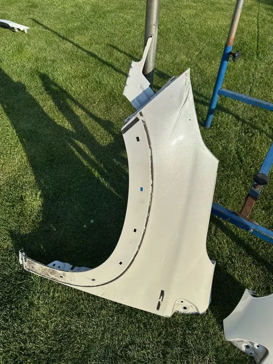 PEUGEOT 2008 I LIFT 2016-2021 Vänster Framskärm OEM image 3