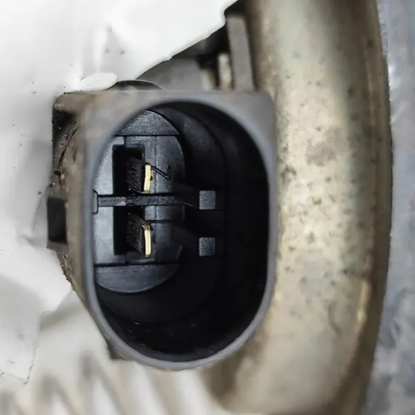 KLAKSON VW PASSAT VARIANT B8 3Q0951221 image 5