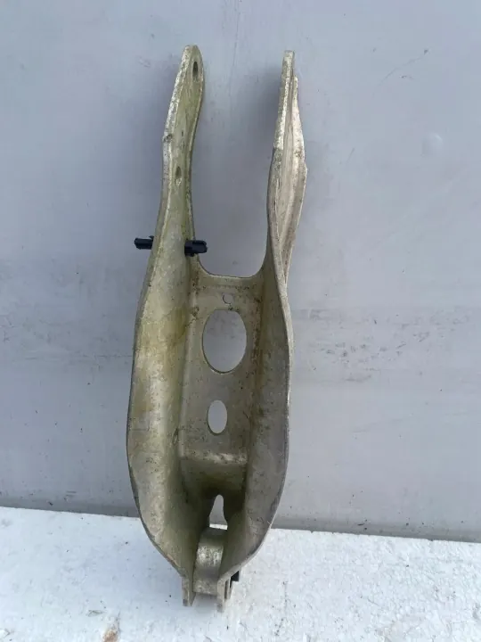 Audi E-Tron OEM 4M0505311J Taka-alaheiluri image 2