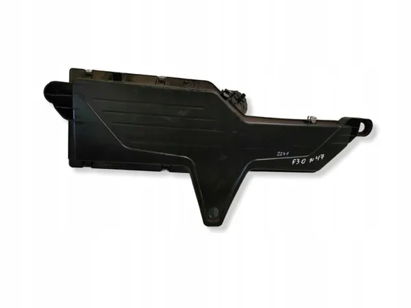 BMW F30 N47 Luchtfilterhuis - OEM Onderdeel image 2