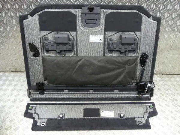 BMW X5 G05/F95 Tavaratilan pohja OEM 5A0B6D4 - 33t km image 6