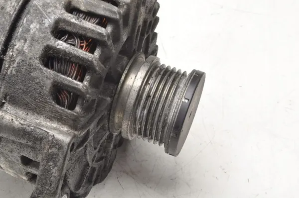 ALTERNATOR MERCEDES W212 5.5 AMG A0009062100 image 2