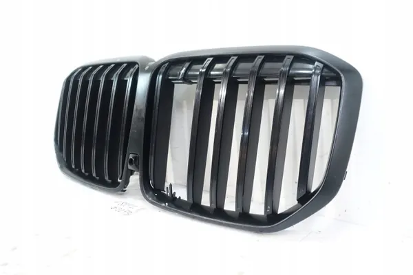 BMW X7 G07 Garniture Grille OEM 20240049221 - Occasion image 3