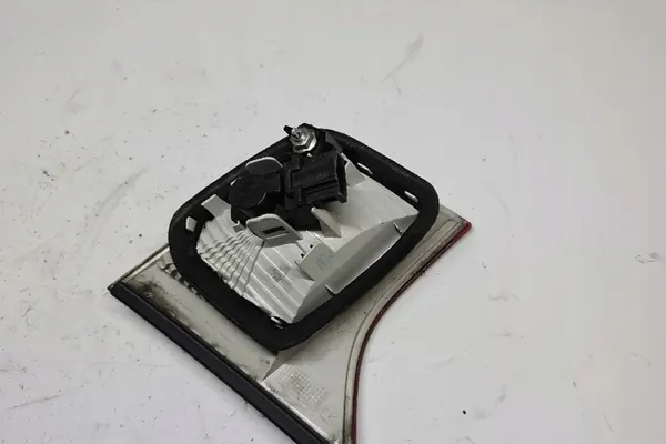 Lámpara trasera derecha AUDI A4 (8EC, B7) 2006 OEM 8E5945094A image 2