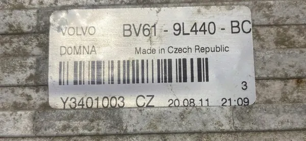 Begagnad Volvo laddluftkylare OEM BV61-9L440-BC S60 image 7