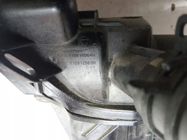 Nissan Micra K14 Vesiputki Termostaatin Kotelo image 2