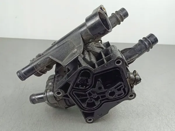 Kia termostathus OEM 256002S000 - Begagnad image 5