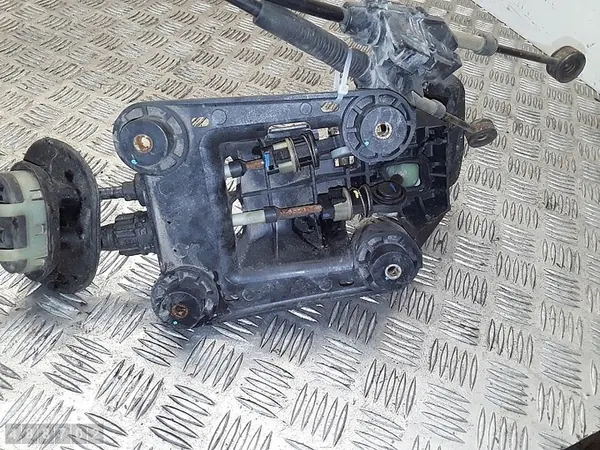 Vaihdekeppi Citroen DS3 2012 1600td 9678380280 image 5