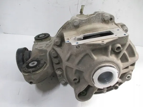 Rear Differential Land Rover Range Rover Sport L461 HPLA4A213CA 3.31 image 3