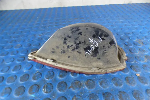 Renault Megane IV Höger bakljus stötfångare OEM 265804720R image 3