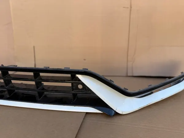 Spoiler do para-choques dianteiro Volvo XC90 OEM Xc99 Dark R-Design image 3