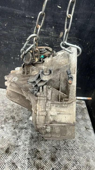 Manuaalivaihteisto Renault MEGANE III 2015 TL4056 image 2