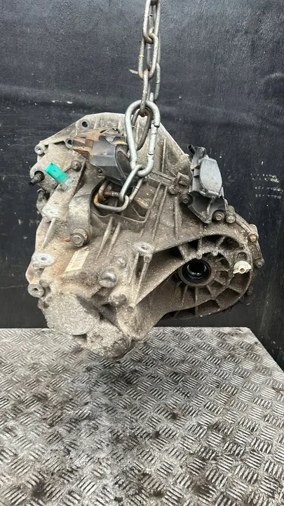 Manuaalivaihteisto Renault MEGANE III 2015 TL4056 image 3