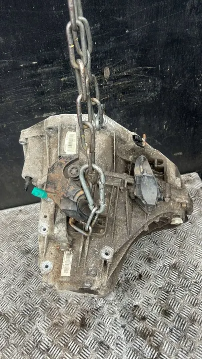 Manuaalivaihteisto Renault MEGANE III 2015 TL4056 image 5