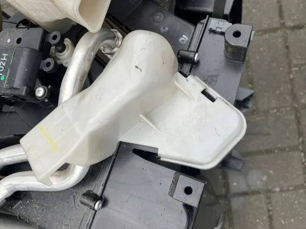 Calefacción MAZDA 6 HB SPORT 2.5B image 4