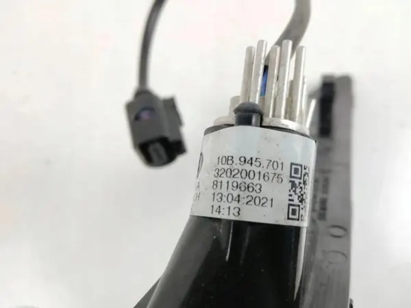 VW ID.3 vänster bakstöträffsreflektor OEM 10B945701 image 4