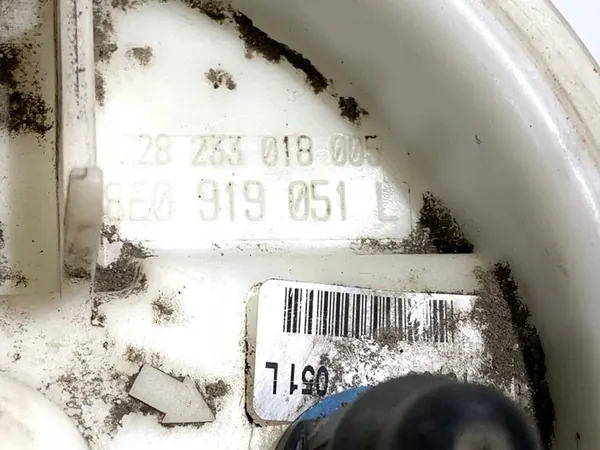 Brandstofpomp Audi A4 B6 1.6 102PK 00-05 8E0919051L image 4