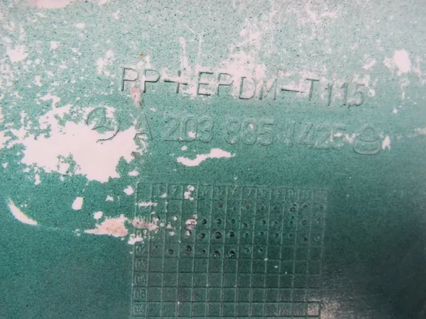 MERCEDES C-Klasse W203 Parachoques Delantero OE image 7